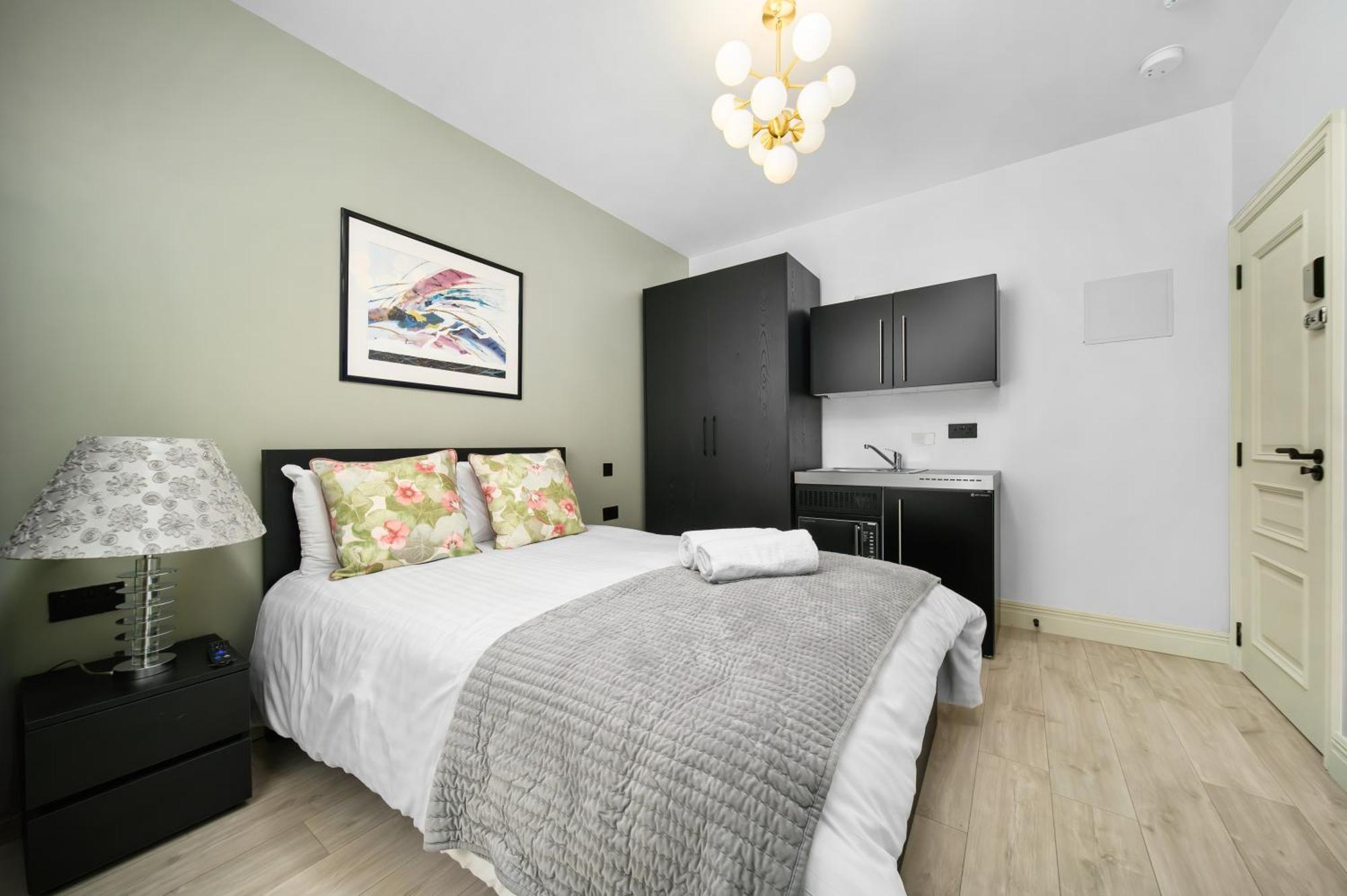 Nine Elms Modern Studio Apartments London Exterior foto