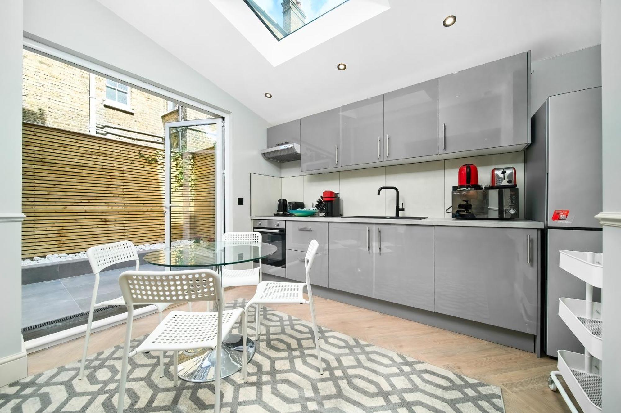 Nine Elms Modern Studio Apartments London Exterior foto