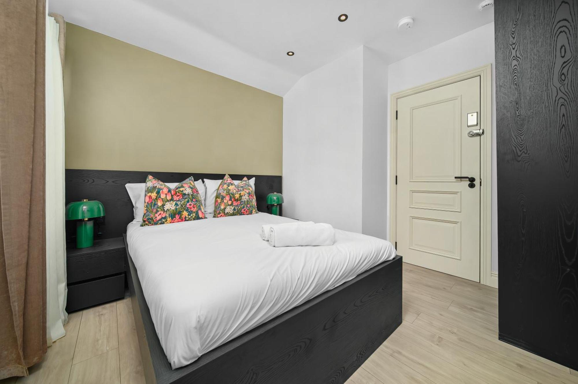 Nine Elms Modern Studio Apartments London Exterior foto